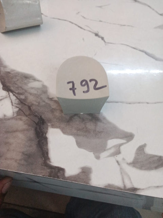 heel 792